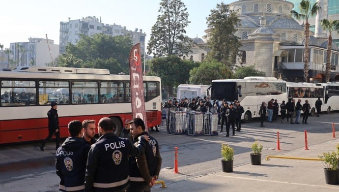 690x390cc-mrs-14-02-2025-akdeniz-belediyesi-isten-cikarma