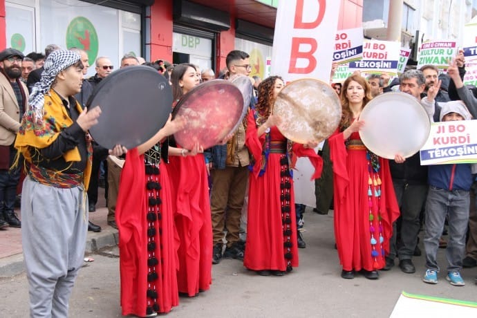 690x450nc-amd-22-02-2025-anadil-gunu-yuruyusu2