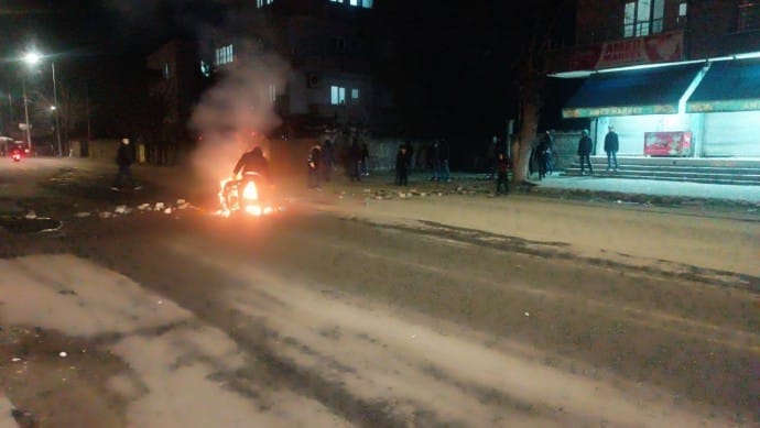 690x450nc-btm-17-02-2025-kayyim-genler-protesto1