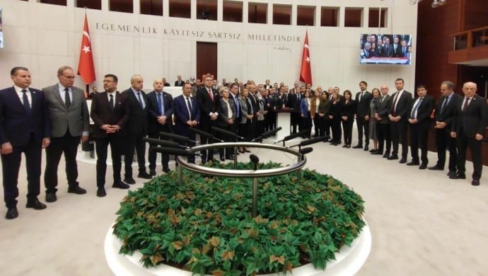 690x390cc-chp-meclis-eylem