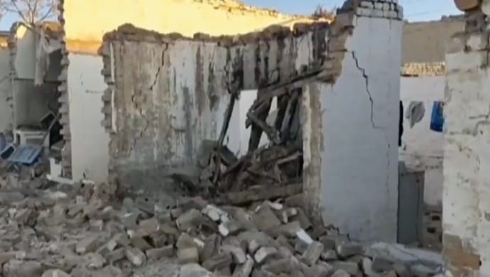 690x390cc-mrk-05-02-2025-afganistan-saldiri