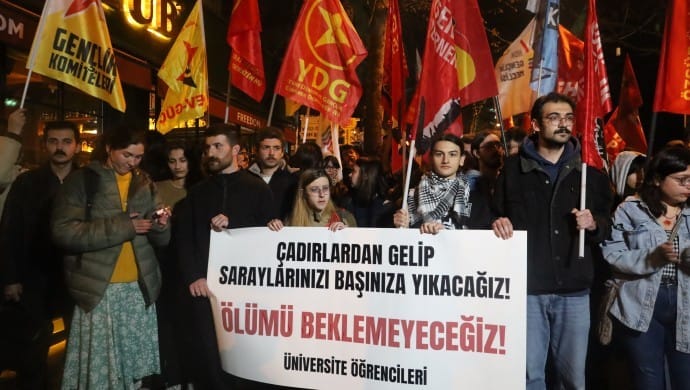 690x390cc-ank-23-04-2025-genclik-orgutleri-deprem-yuruyus1