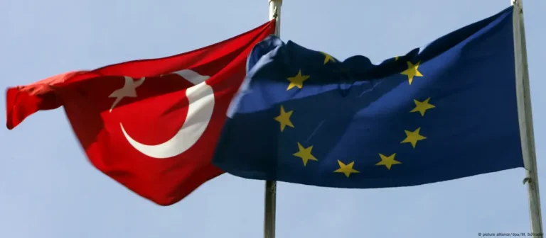 avrupa türkiye bayrak