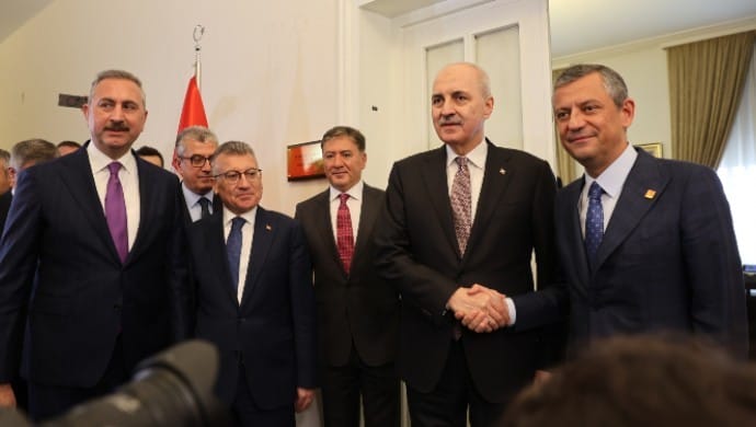 690x390cc-ank-30-05-2025-meclis-numan-kurtulmus-ozgur-ozel-aciklama