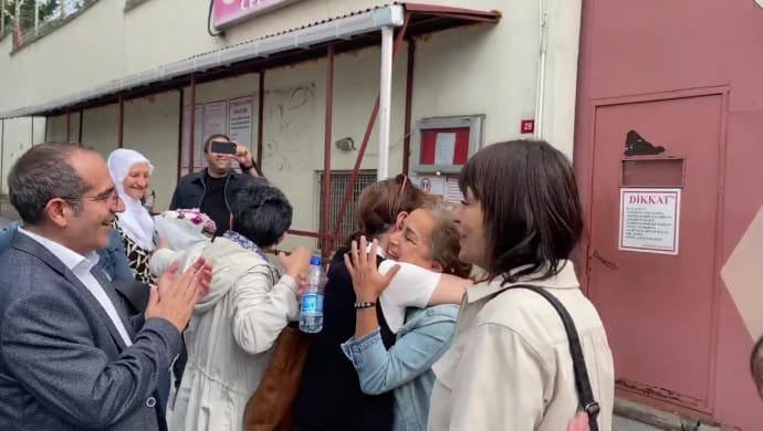 690x390cc-ist-27-05-2025-dem-parti-yardimcisi-sevtap-akdag-tahliye-oldu