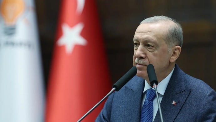 690x390cc-izm-15-05-2025-erdogan-pkk-silah-birakma-karari-konusma