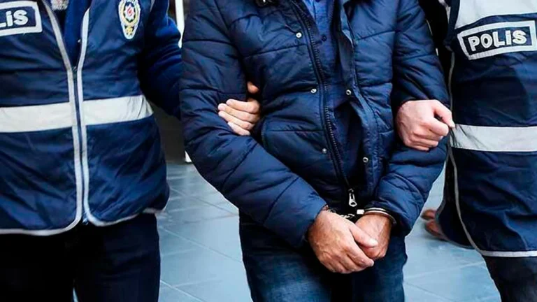 chpli-belediyelere-sorusturma-32-kisi-gozaltina-alindi-kx3w