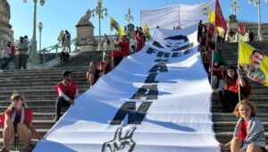 690x390cc-mrk-marsilya-ocalan-ozgurluk