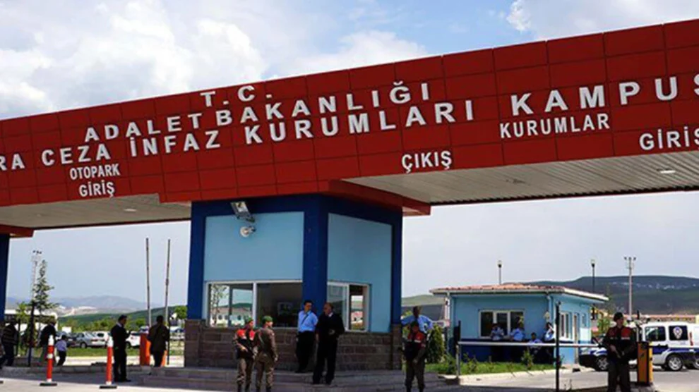 20250806-kirikkaleden-sincana-sevk-edilen-tutuklular-her-gece-koguslar-basiliyor-png38c8e4-image