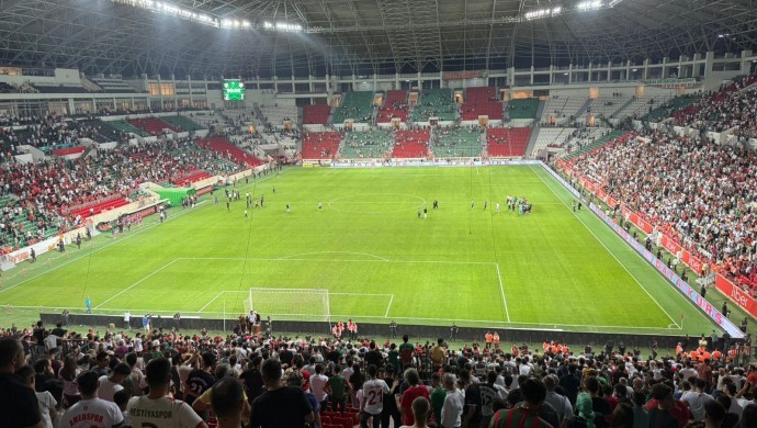 690x390cc-amd-14-09-2025-amedspor-maci2