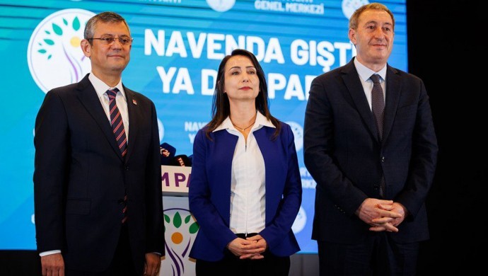 690x390cc-ank-10-09-2025-tuncer-bakirhan-tulay-hatimogullari-chp-ziyaret