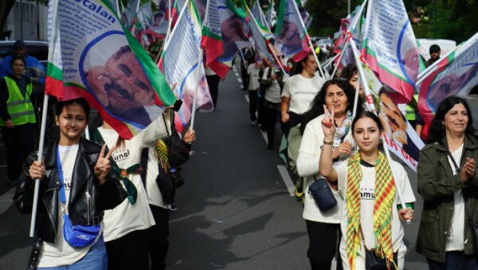 690x390cc-mrk-10-09-2025-koln-gencler-yuruyus