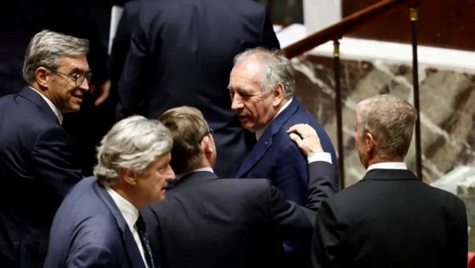 690x390cc-mrs-08-09-2025-fransa-hukumeti