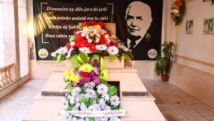 690x390cc-mrk-22-10-2025-cegerxwin-mezari-basinda-anma