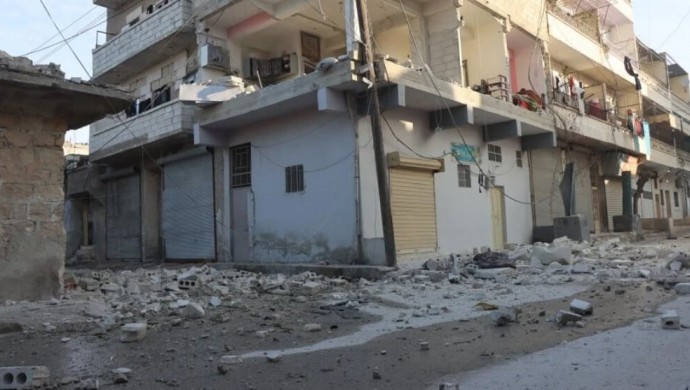 İç Güvenlik Güçleri, Suriye Geçiş Hükümeti'ne bağlı güçlerin, Şêx Meqsûd ve Eşrefiye mahallerine saldırılarda kaçırdıkları gençleri canlı kalkan olarak kullandığını belirtti.