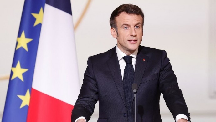 Fransa Cumhurbaşkanı Emmanuel Macron, "Suriye yetkililerinin saldırısı derhal durdurulmalıdır.