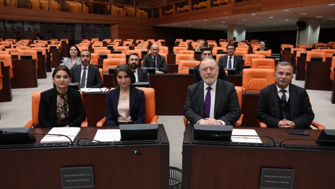 DEM Parti’nin deprem önergesi AKP ve MHP tarafından reddedildi